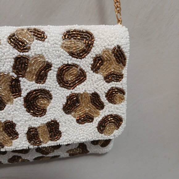 Vintage Beaded Leopard Clutch - Picture 8 of 10